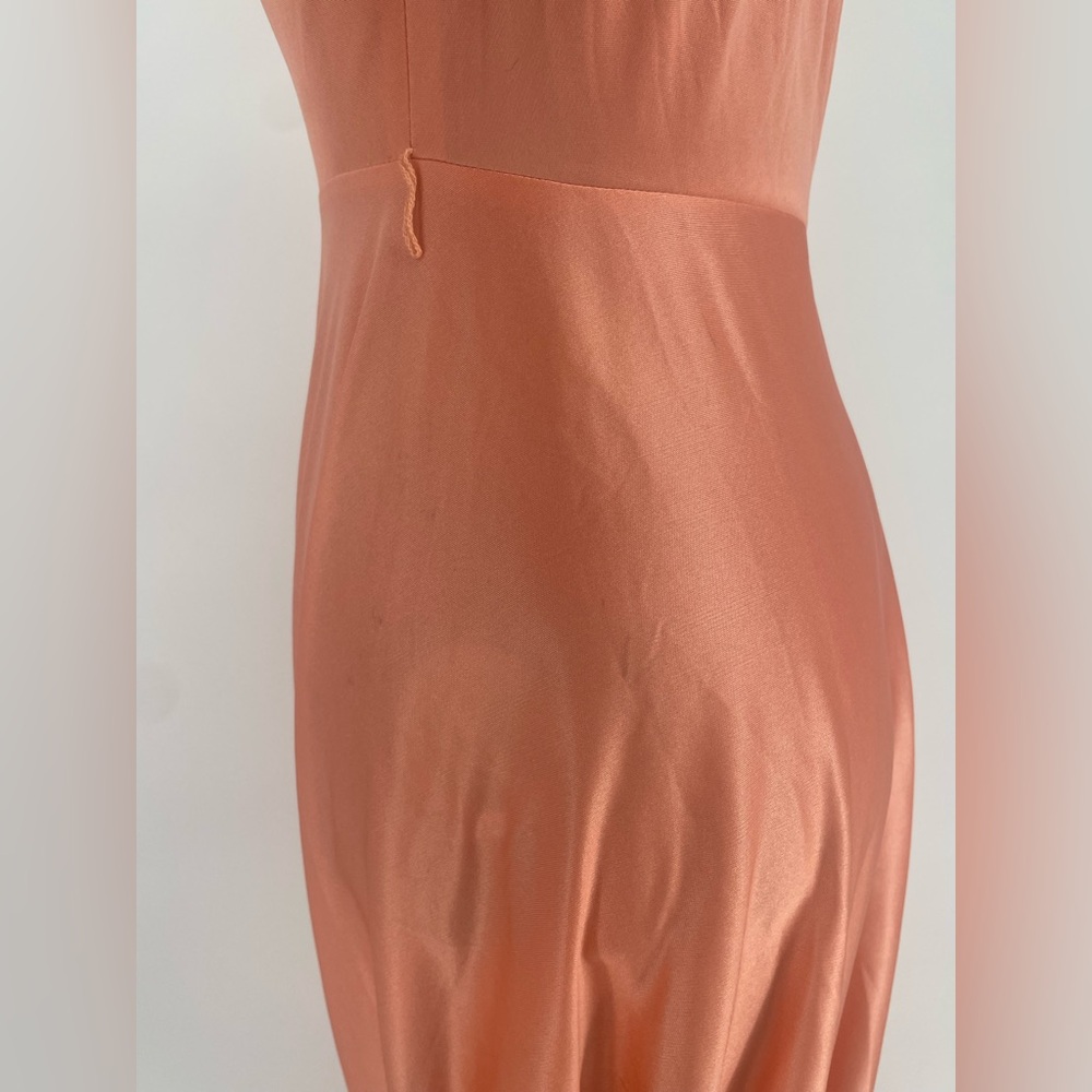 1970s Coral Nylon Hostess Dress House Coat / Maxi Length Lounging Gown - Picture 12 of 16